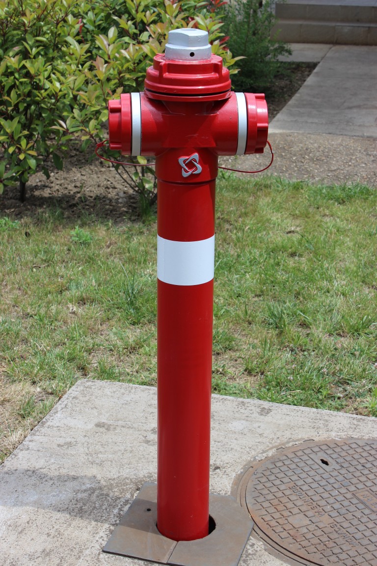 Pillar fire hydrant | Mohácsi Vasöntöde